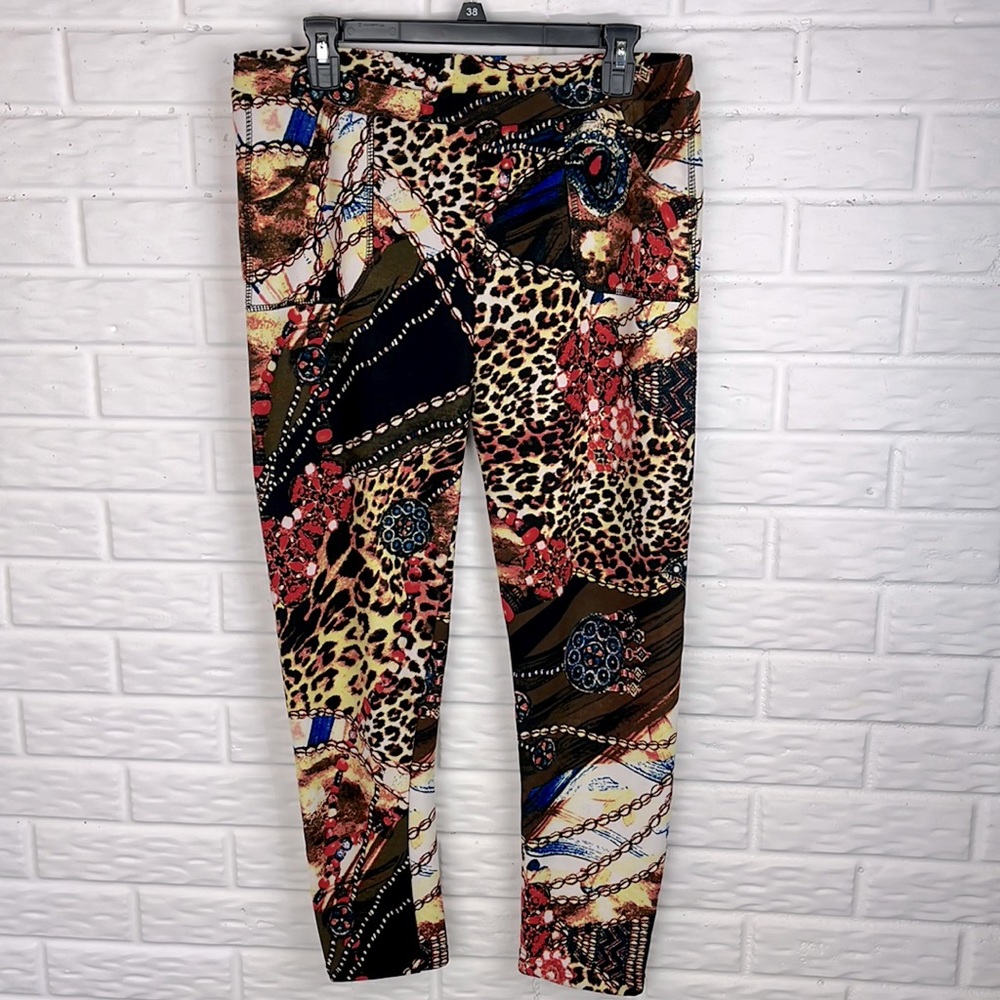 Bold colored Leopard Print Women's fleece lined Leggings
